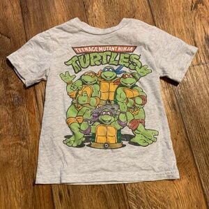 Nickelodeon Teenage Mutant Ninja Turtles Short Sleeve Tee - Size: 4T